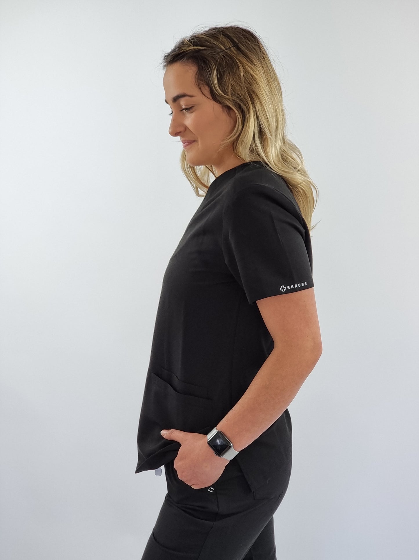 BECKY Three Pocket Skrub Top